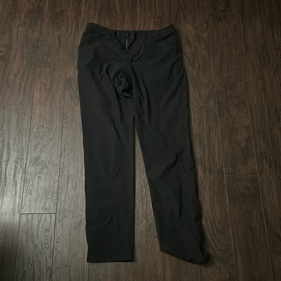 ABC Classic-Fit Pant 34